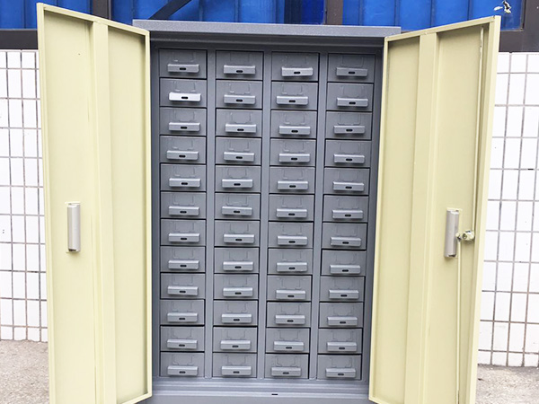 你知道零件柜的使用注意事項(xiàng)嗎？