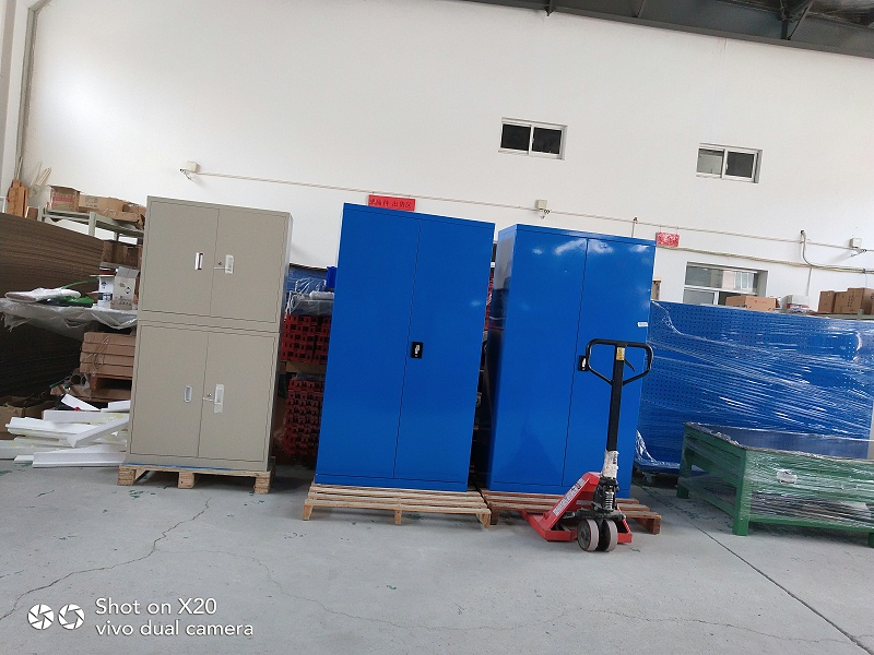 聊城雙開(kāi)門(mén)工具柜天金岡